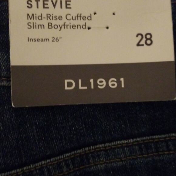 DL1961 Charlie Mid‎ cuffed slim boyfriend jean size 28 new!!! - Picture 7 of 7
